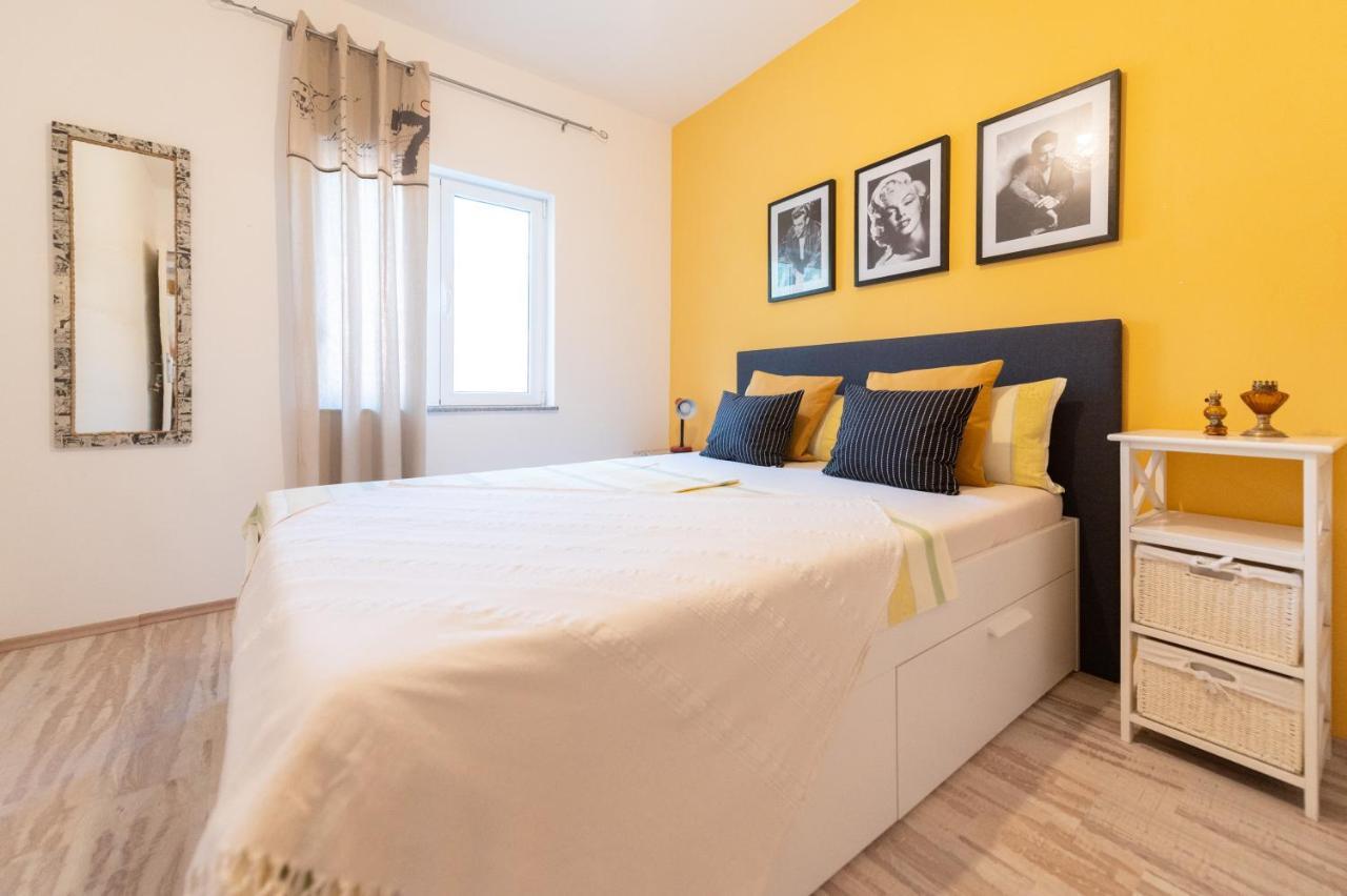 Sea View Apartment Ana Podstrana Kültér fotó
